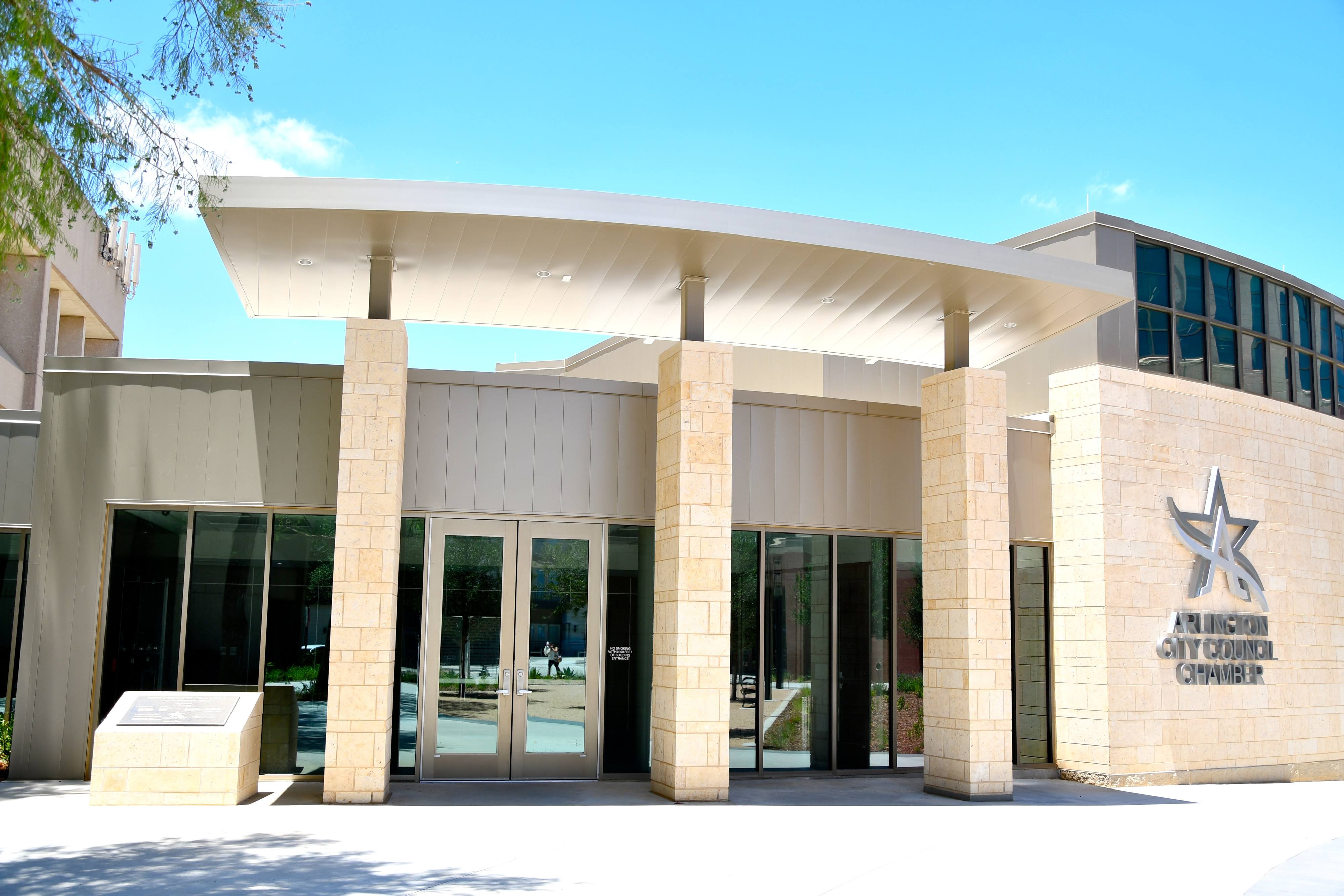 Arlington City Council Chamber exterior